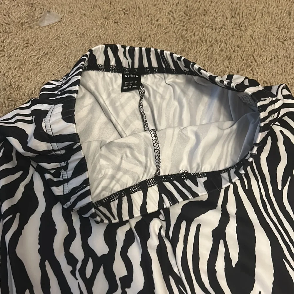 NWOT Zebra Print Flare Pants - Picture 3 of 5